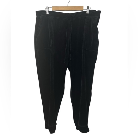 HOUSE OF HARLOW 1960 Pants Womens 2X Black Velvet Velour Pull On Jogger Pants - Picture 1 of 6